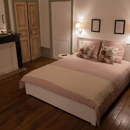Un Dimanche Chez Julie Chambre Leontine Parthenay Exterior photo