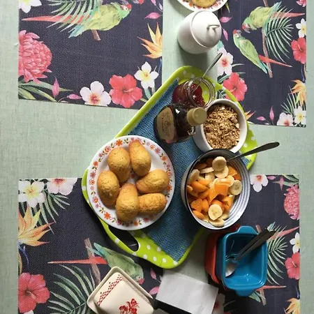 Un Dimanche Chez Julie Chambre Leontine Parthenay Exterior photo