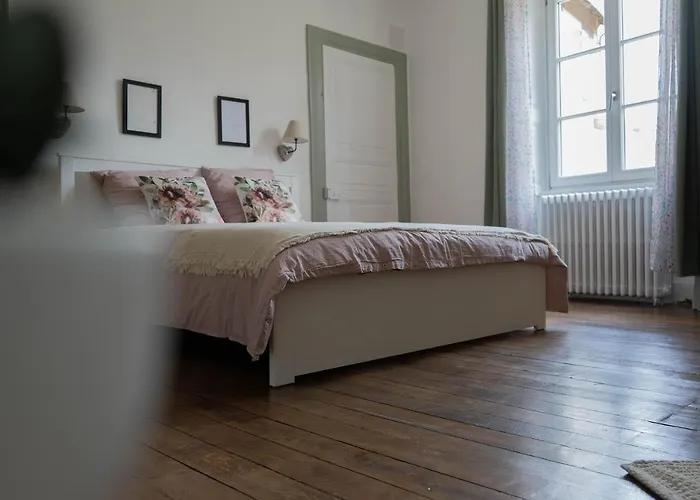Un Dimanche Chez Julie Chambre Leontine